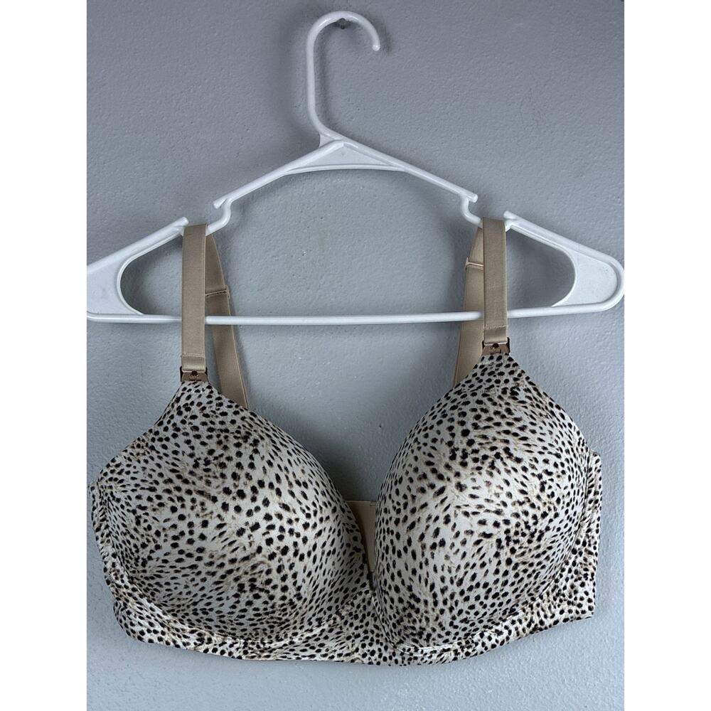 Victoria Secrets Sz 38DDD Nursing Animal Print Molded Cups No Underwire 4 Row Hk